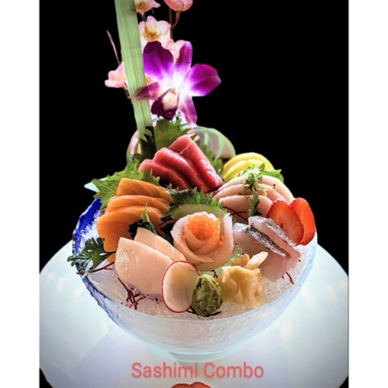 Savor Fresh Sashimi and Japanese Delicacies