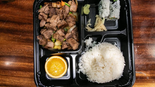 Filet Mignon Bento Box (Lunch).