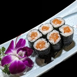 Salmon Roll